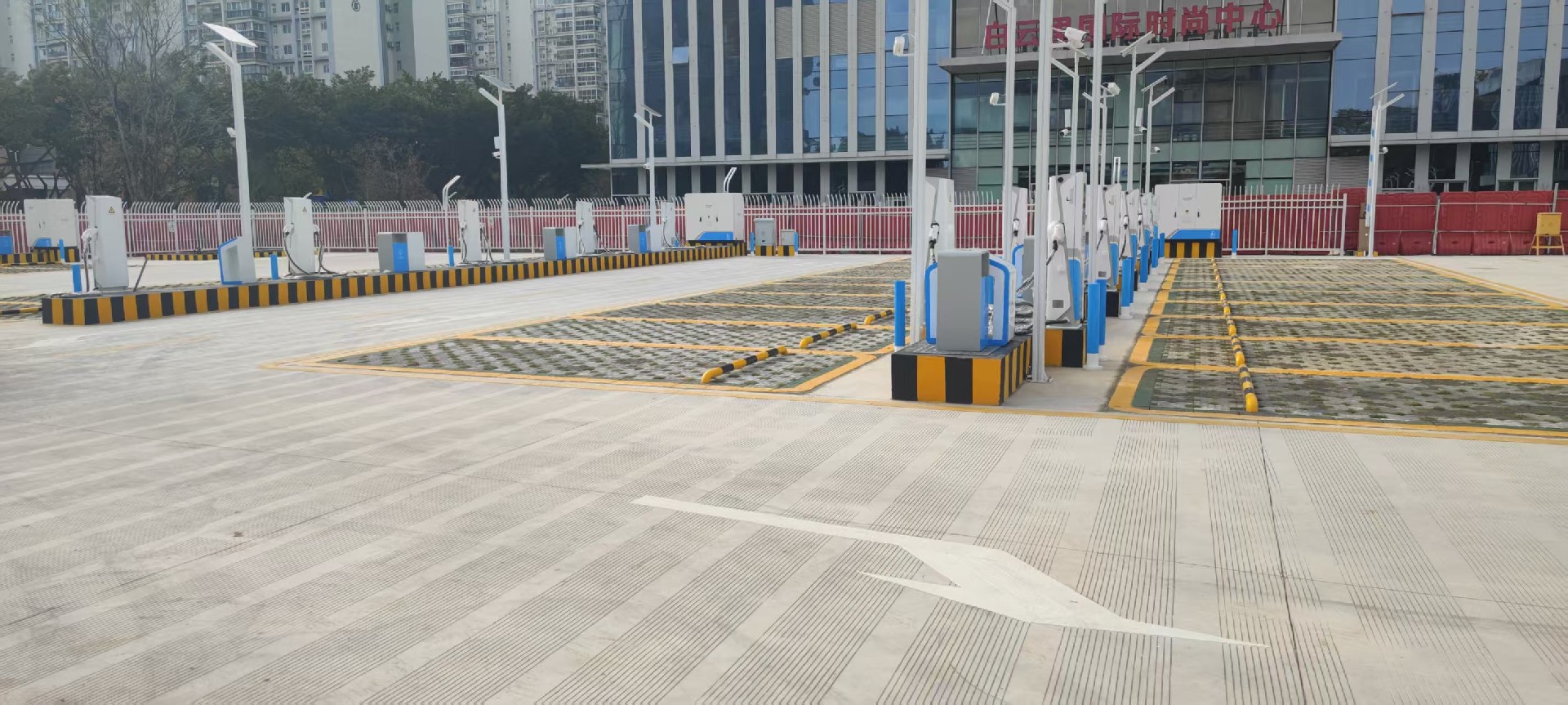 广州中石化黄石东充电站建设